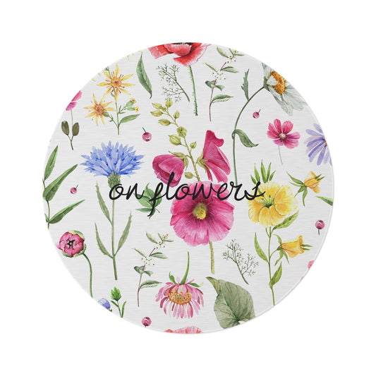 Round Rug - On Flowers